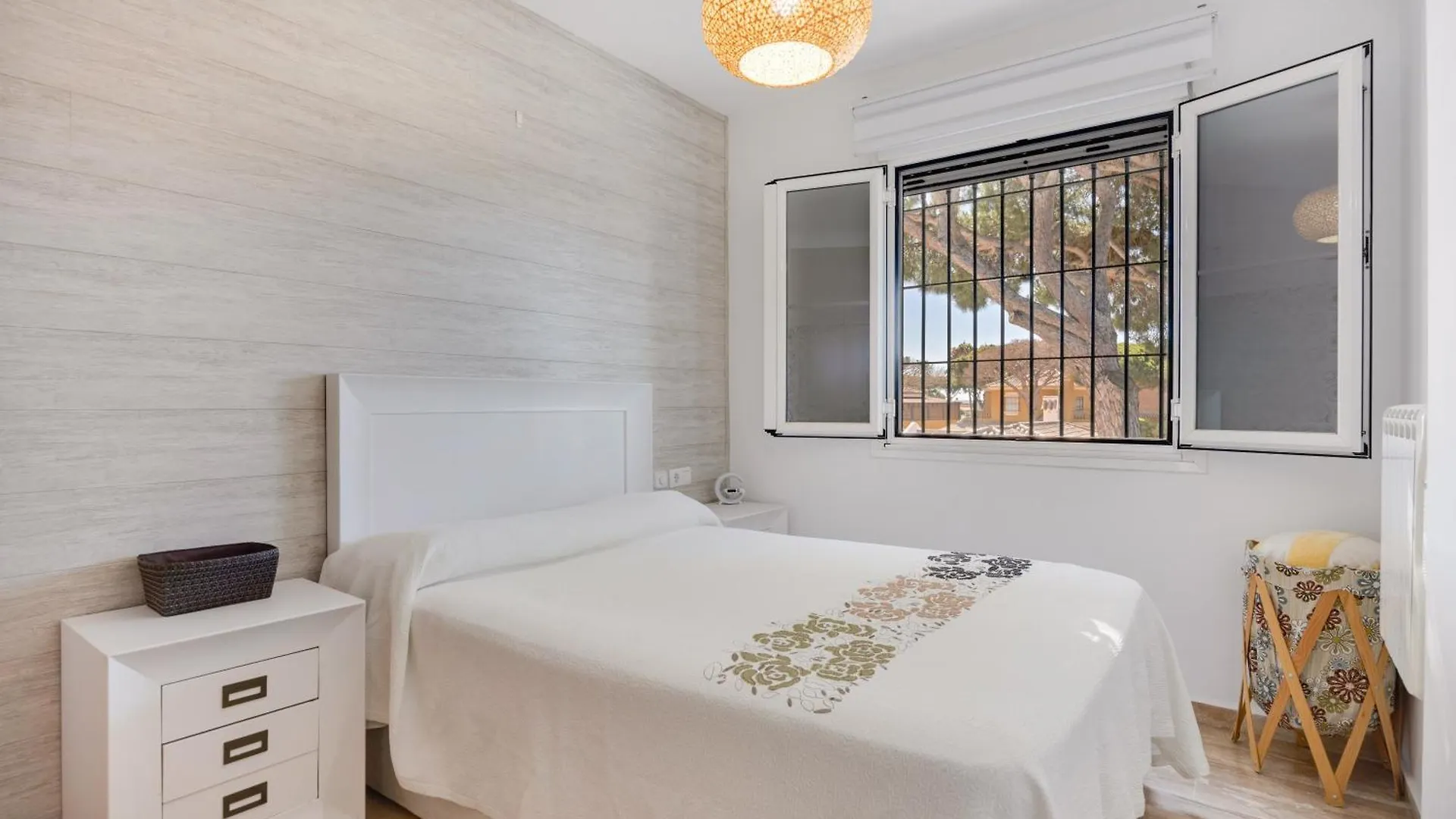 Apartamento Costa Castillo Novo Sancti Petri Spain